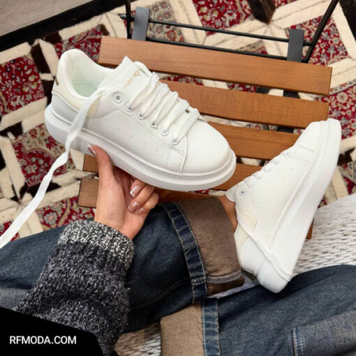 کتونی مک کویین