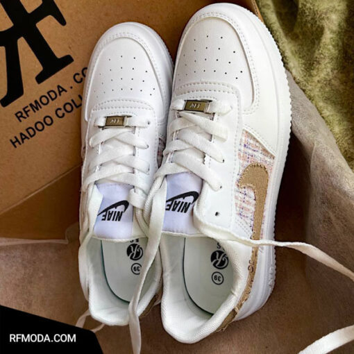 کتونی روژینا