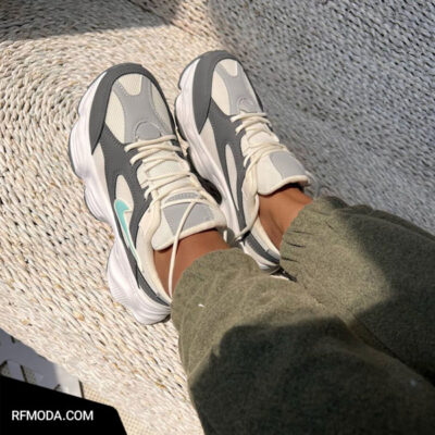 کتونی انوشا