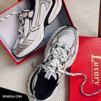 کتونی ماهرو