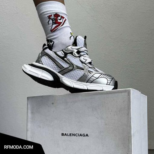 کتونی ماهرو