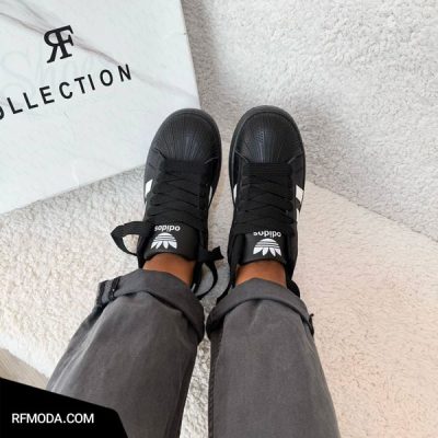 کتونی تایسا