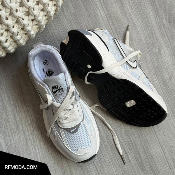 کتونی یوسرا