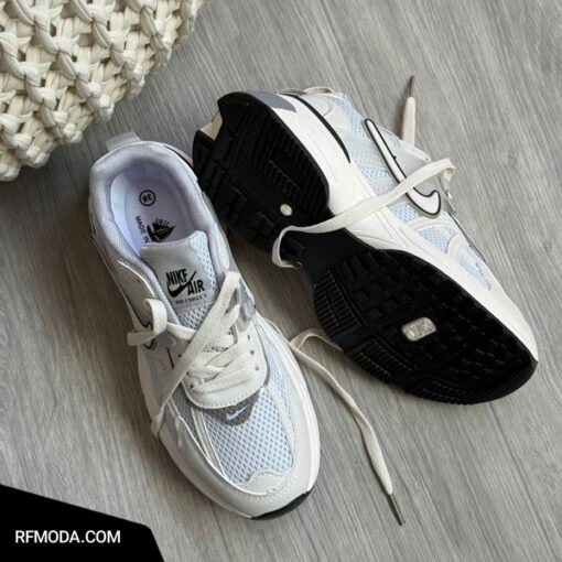 کتونی یوسرا