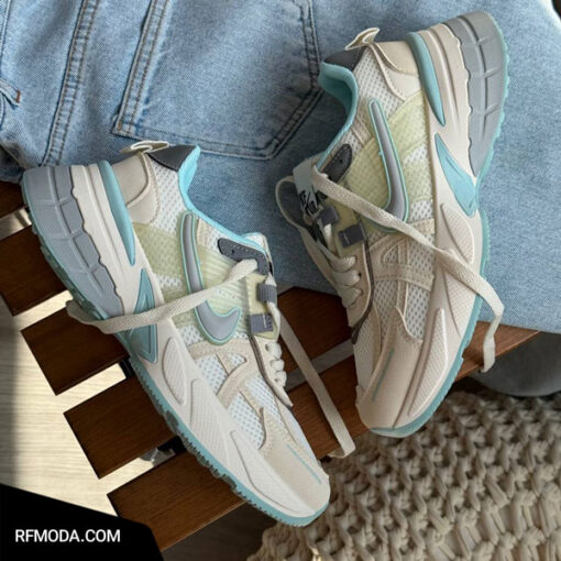 کتونی یوسرا