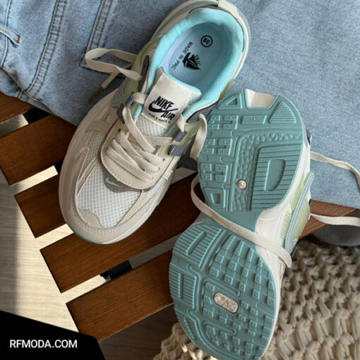 کتونی یوسرا