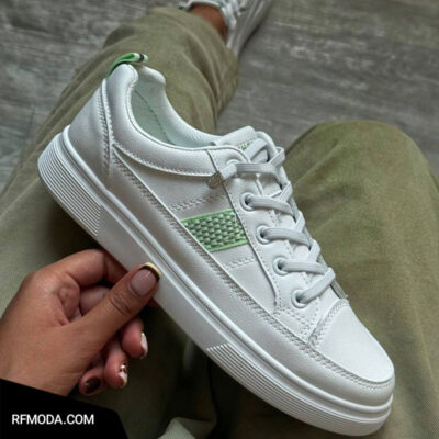 ونس ادریانا