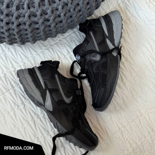 کتونی یوسرا