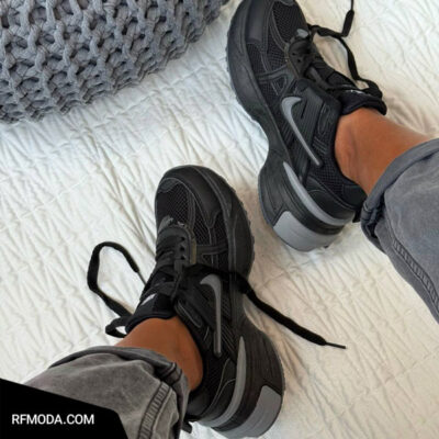 کتونی یوسرا