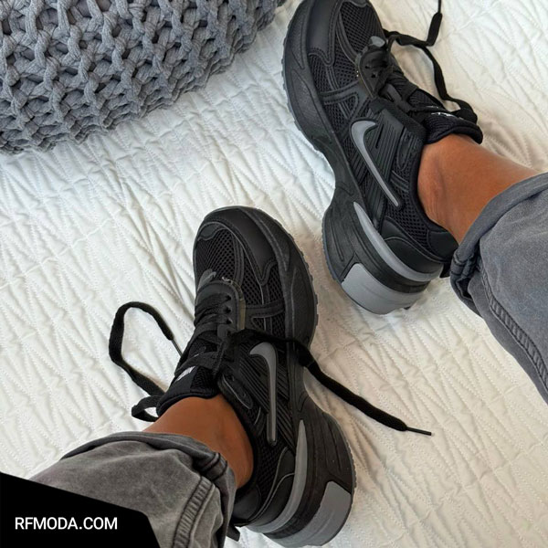 کتونی یوسرا