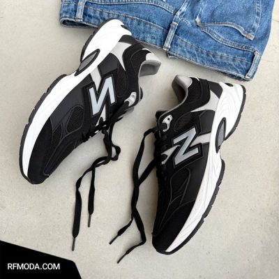 کتونی کیانوش