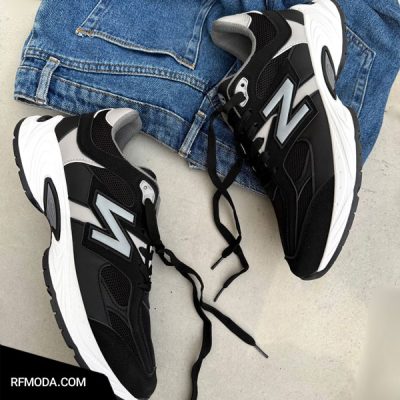 کتونی کیانوش